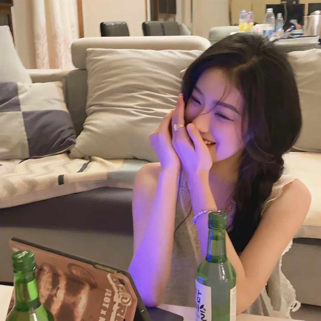 32颗药丸：我姐姐的自杀